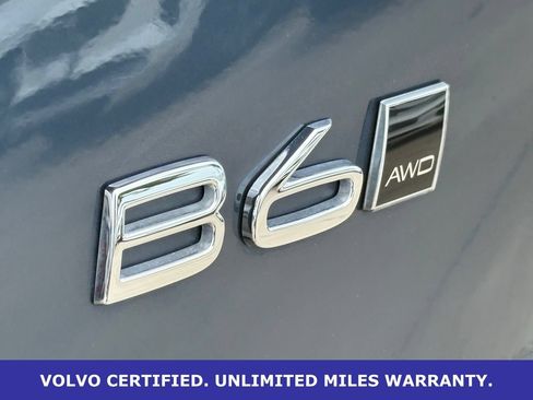 Certified 2026 Volvo XC90 B6 Plus w/ Protection Package Premier AWD/4WD image 12
