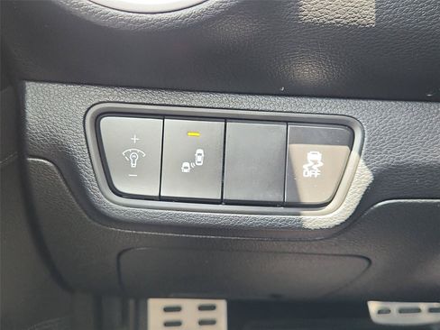 Used 2023 Kia Forte GT-Line w/ GT-Line Technology Package FWD image 18