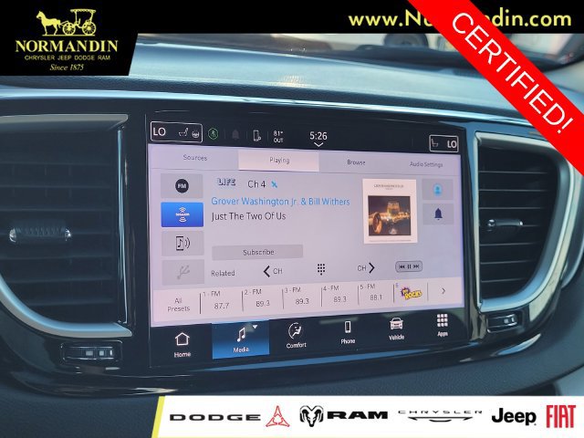 Certified 2024 Chrysler Pacifica Touring-L FWD image 9