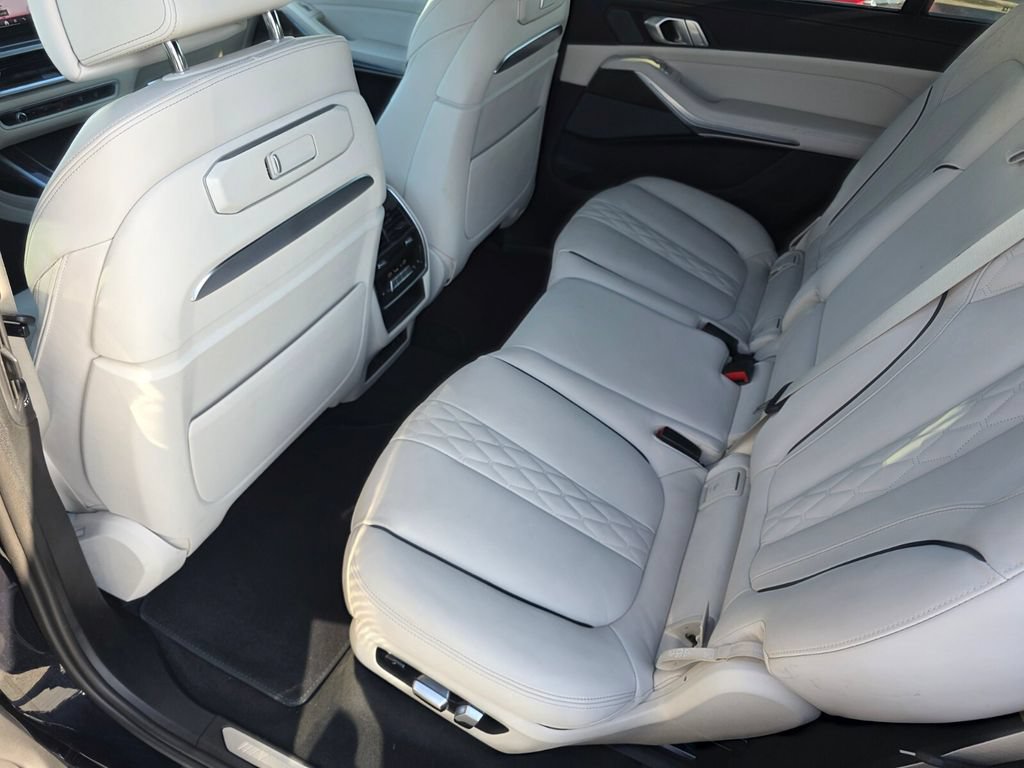 Certified 2025 BMW X7 M60i w/ Climate Comfort Package AWD/4WD image 15