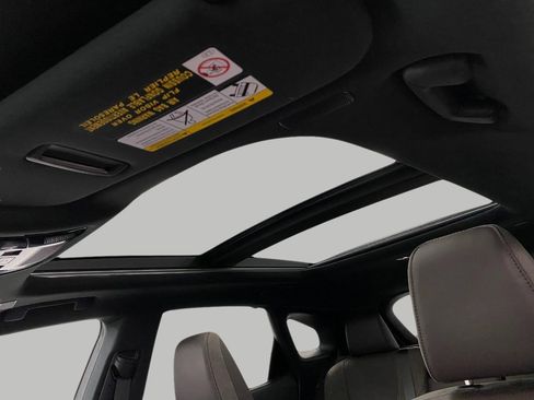 Certified 2025 Lexus RX 350 AWD image 31