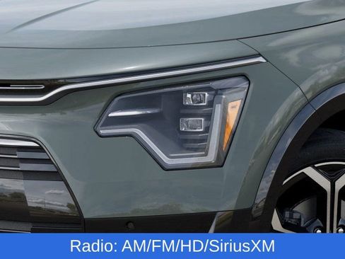 New 2026 Kia Niro SX Touring image 11