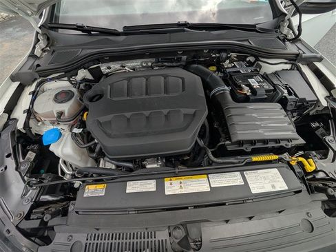 Used 2022 Volkswagen Golf R AWD/4WD image 11