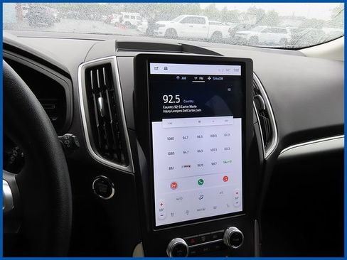 Used 2022 Ford Edge SEL w/ Convenience Package AWD/4WD image 16