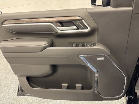 New 2026 Chevrolet Silverado 2500 LTZ w/ LTZ Plus Package image 33