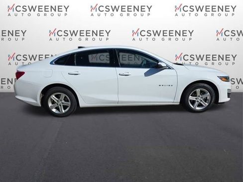 Used 2022 Chevrolet Malibu LS w/ Driver Confidence Package II image 6