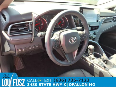 Used 2021 Toyota Camry XSE FWD image 8