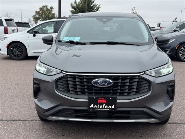 Used 2024 Ford Escape Active AWD/4WD image 2