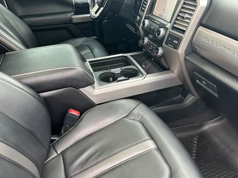 Used 2020 Ford F250 Platinum w/ FX4 Off-Road Package image 15