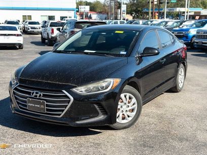 Used 2017 Hyundai Elantra SE