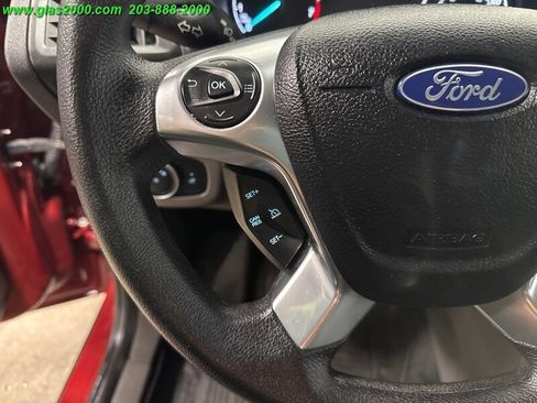 Used 2020 Ford Transit Connect XL image 32