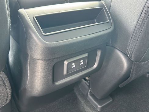 New 2026 Nissan Pathfinder SV image 26