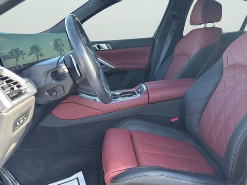 Used 2025 BMW X6 M60i w/ Parking Assistance Package AWD/4WD image 17