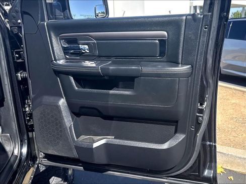 Used 2016 RAM 1500 Sport w/ Black Ram 1500 Sport Group AWD/4WD image 28