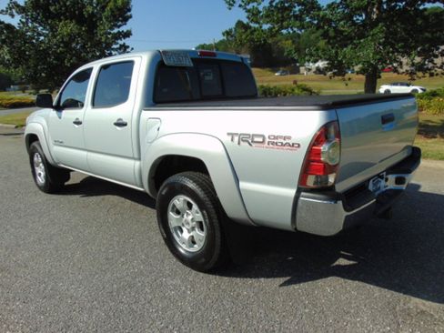 Used 2009 Toyota Tacoma 4x4 Double Cab image 17