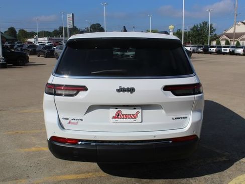 Used 2020 Jeep Grand Cherokee Limited AWD/4WD image 5