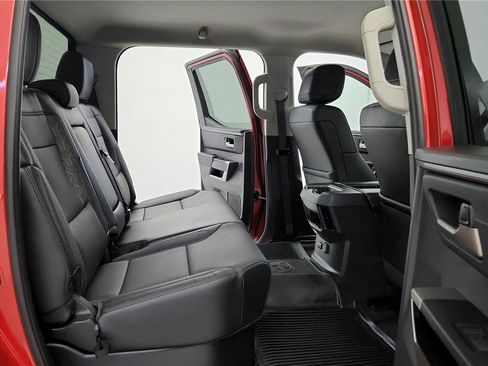 Used 2024 Toyota Tundra Limited AWD/4WD image 16