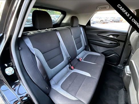Used 2024 Chevrolet TrailBlazer LT FWD image 24