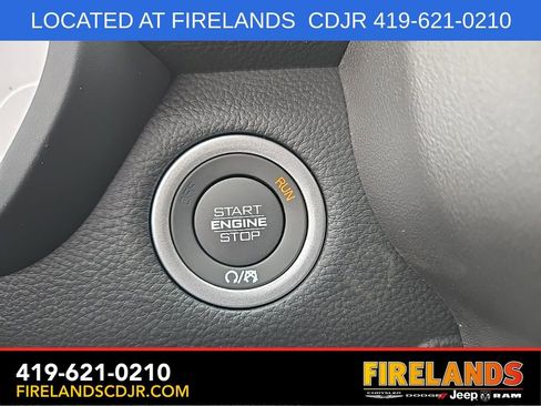 New 2026 RAM 1500 4x4 Crew Cab image 21