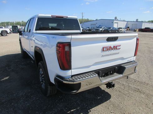 New 2026 GMC Sierra 2500 SLT w/ SLT Convenience Package AWD/4WD image 7
