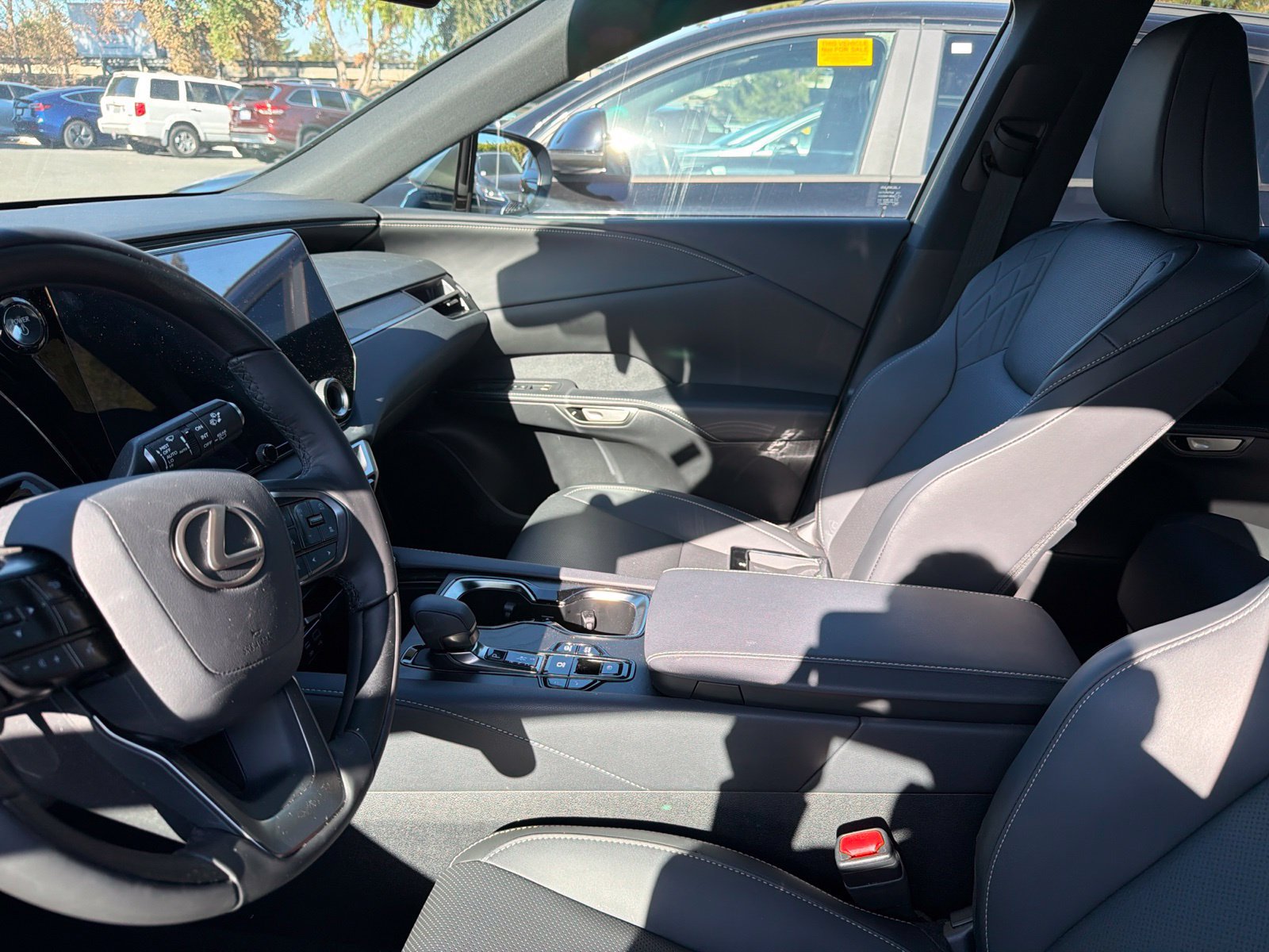 Used 2026 Lexus RX 450h AWD w/ Convenience Package image 6