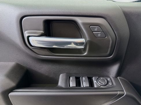 New 2026 Chevrolet Silverado 1500 Custom w/ Turbomax Blackout Package image 17