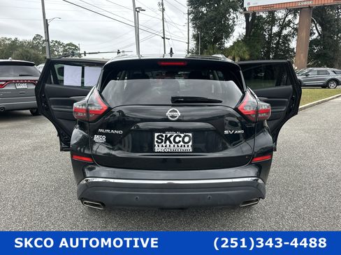 Used 2021 Nissan Murano SV image 32