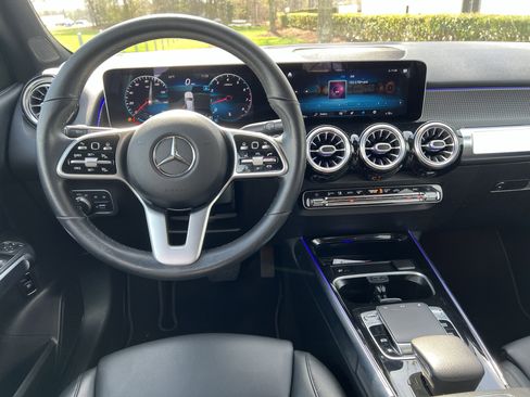 Certified 2020 Mercedes-Benz GLB 250 image 30