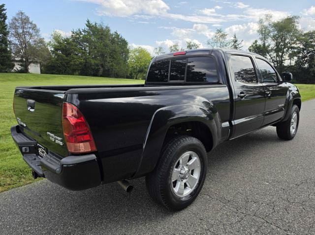 Used 2006 Toyota Tacoma PreRunner w/ TRD Sport Pkg #3 RWD image 6