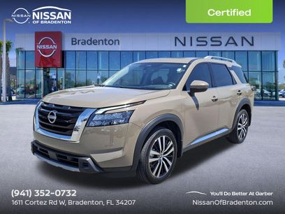 Certified 2025 Nissan Pathfinder Platinum