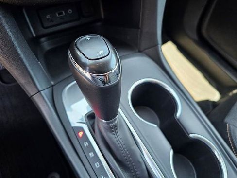 Used 2019 Chevrolet Equinox LT FWD image 26
