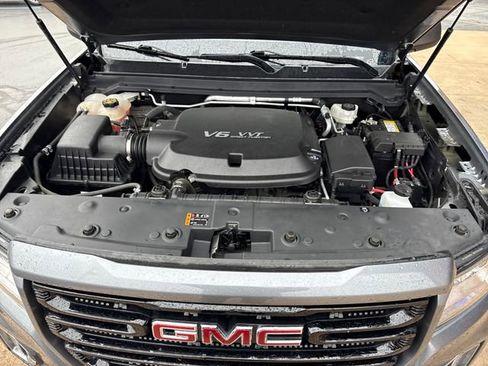 Used 2022 GMC Canyon Elevation w/ Elevation Premium Package image 3