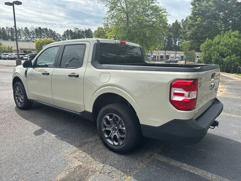 Used 2024 Ford Maverick XLT FWD image 9
