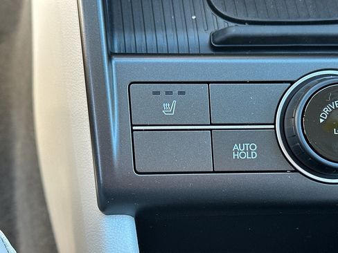 New 2026 Hyundai Kona SEL Premium image 24