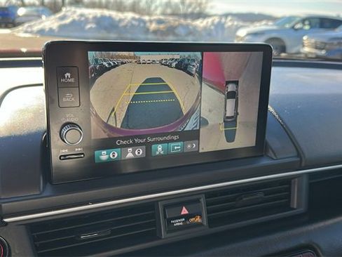 Used 2025 Honda Pilot Elite image 16