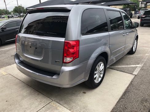 Used 2014 Dodge Grand Caravan SXT FWD image 5