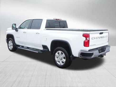 Used 2022 Chevrolet Silverado 3500 LTZ AWD/4WD image 5