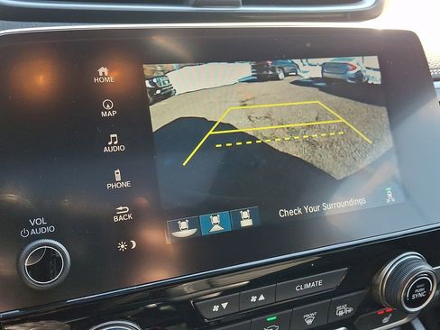 Used 2018 Honda CR-V Touring image 18