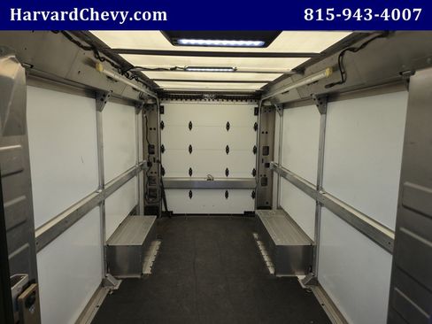 Used 2024 Chevrolet Brightdrop 600 w/ Battery Pack, Max Range AWD/4WD image 24