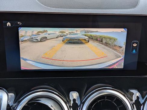 New 2026 Mercedes-Benz GLB 250 image 12