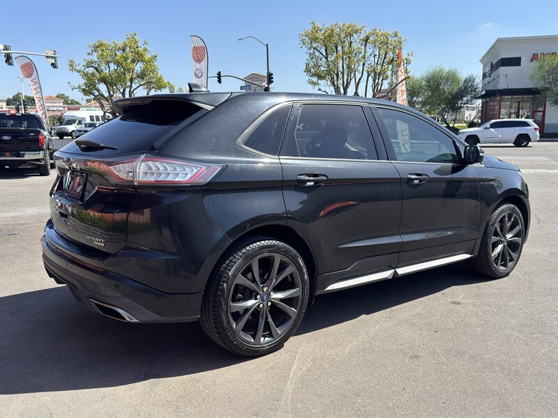 Used 2015 Ford Edge Sport FWD image 17