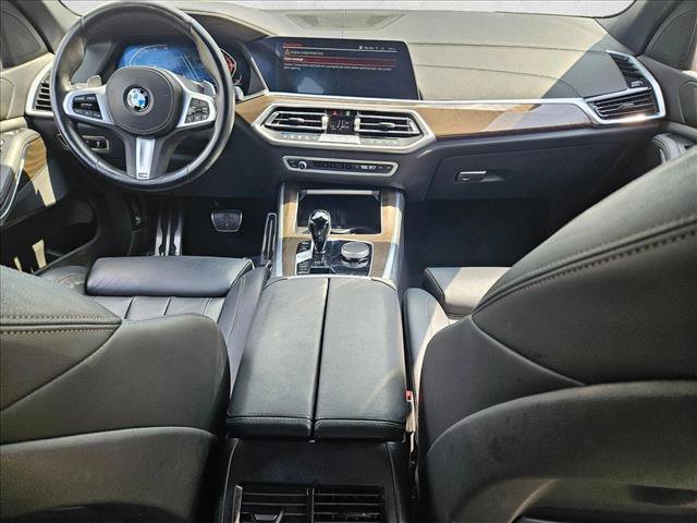 Used 2022 BMW X5 sDrive40i w/ M Sport Package RWD image 16