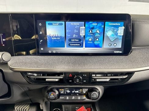 New 2026 Nissan Kicks SV image 13