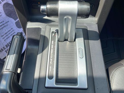 Used 2006 Ford Mustang GT Premium RWD image 19