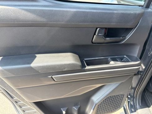 Used 2025 Toyota Tacoma SR5 AWD/4WD image 23