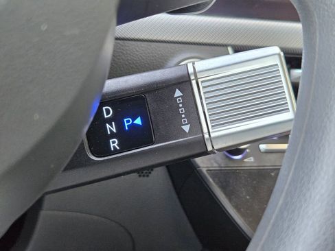 Used 2025 Hyundai Sonata SEL FWD image 18
