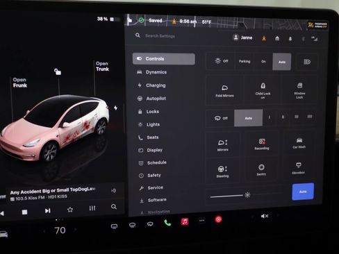 Used 2023 Tesla Model Y Long Range image 8