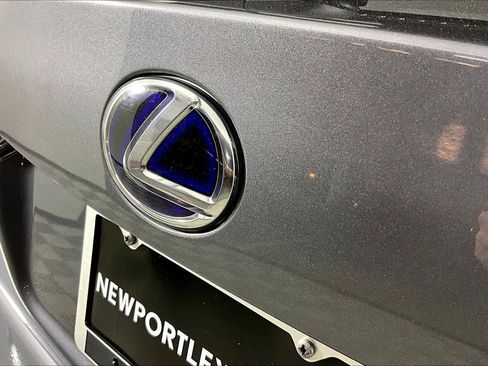 Used 2016 Lexus CT 200h image 29