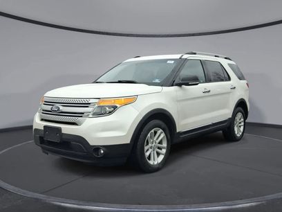 Used 2015 Ford Explorer XLT w/ Equipment Group 202A
