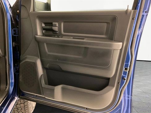 Used 2011 RAM 2500 ST w/ ST Popular Equipment Group image 22